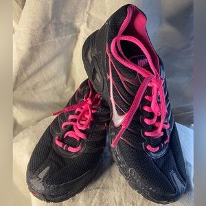 NIKE Torch 4 sz. 8.5